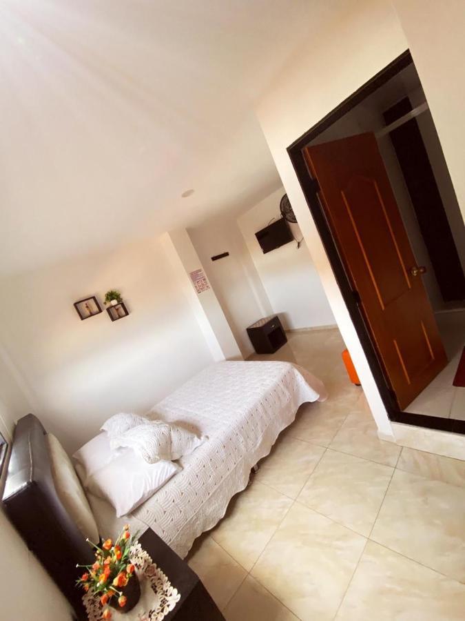 Hotel Mirador De Santa Barbara Сокорро Экстерьер фото