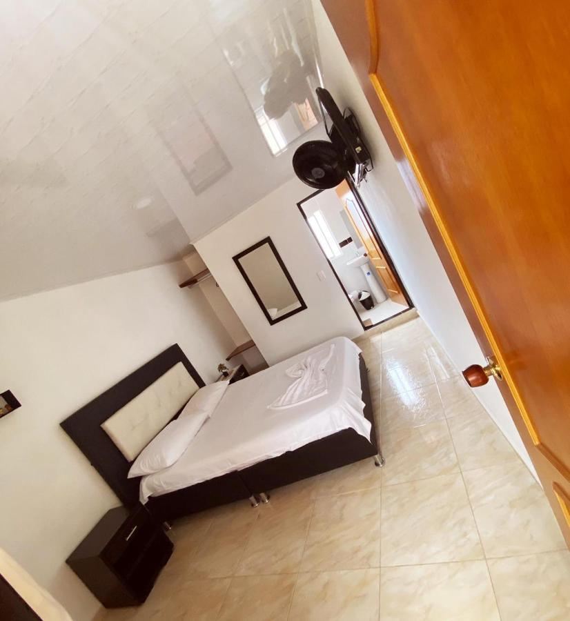 Hotel Mirador De Santa Barbara Сокорро Экстерьер фото